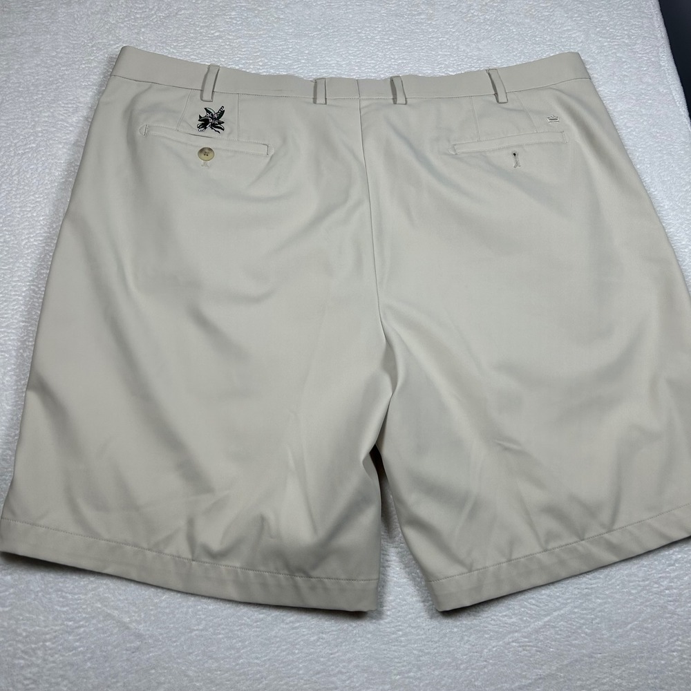 Peter Millar Wicking Golf Shorts Laurel Valley Logo Mens 42 Tan MC0EB82 Khaki
